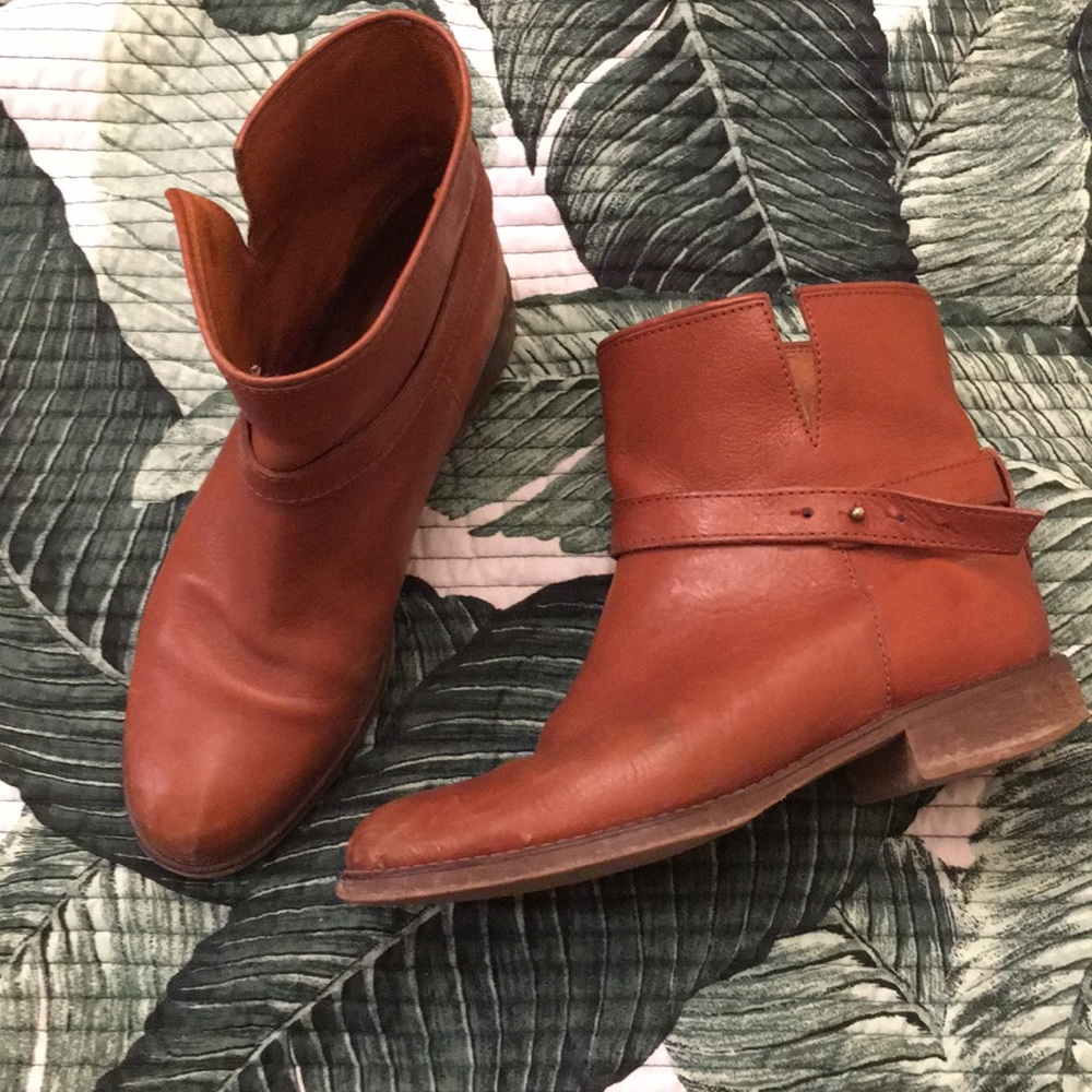 Madewell biker boot